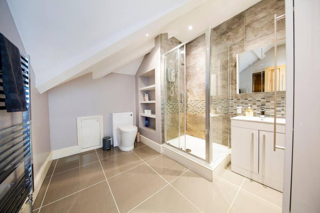 Clifton Spacious 3 Bed Apt & Parking - Simplycheckin Bristol Esterno foto